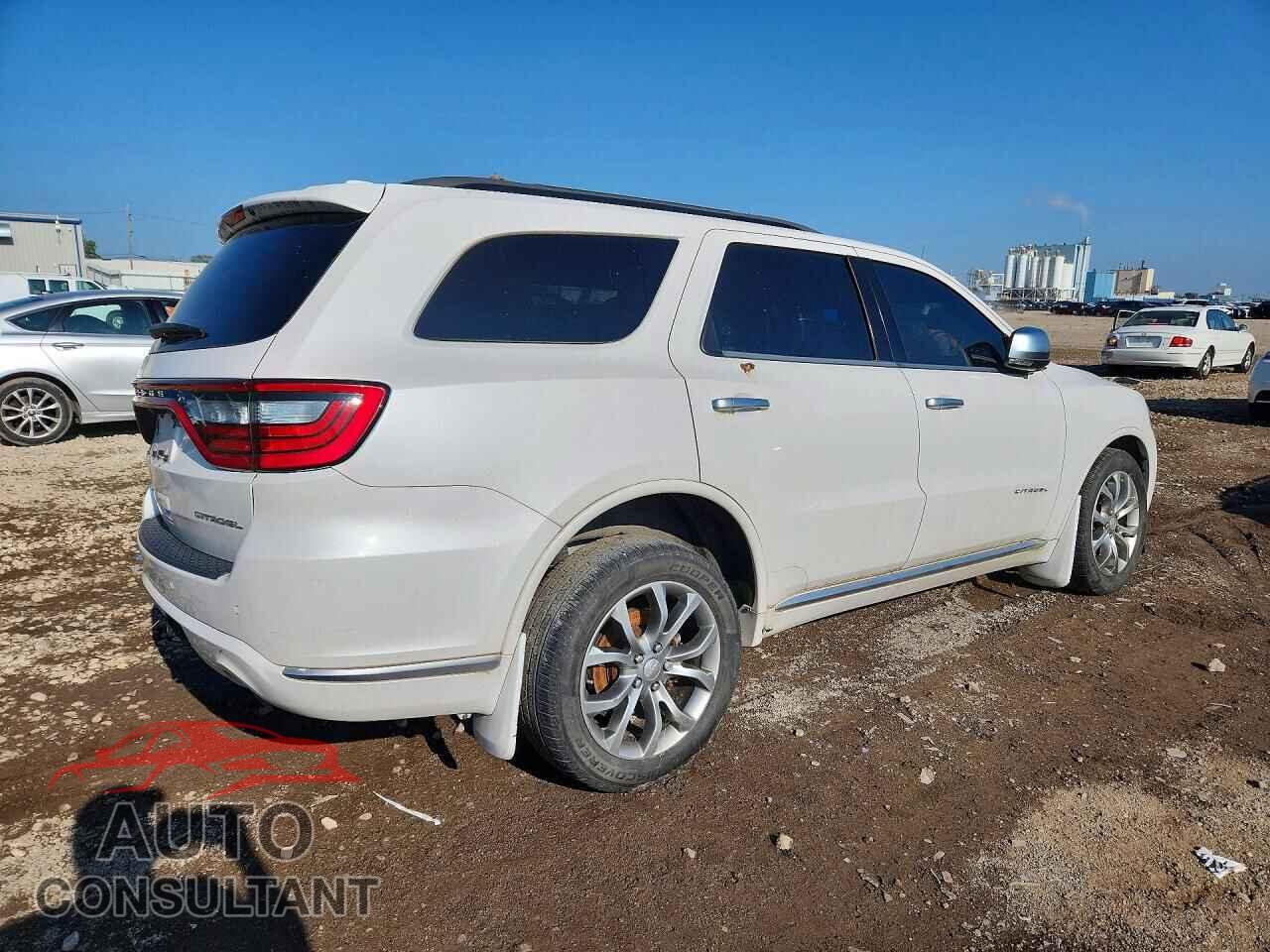 DODGE DURANGO 2018 - 1C4RDJEG1JC393434