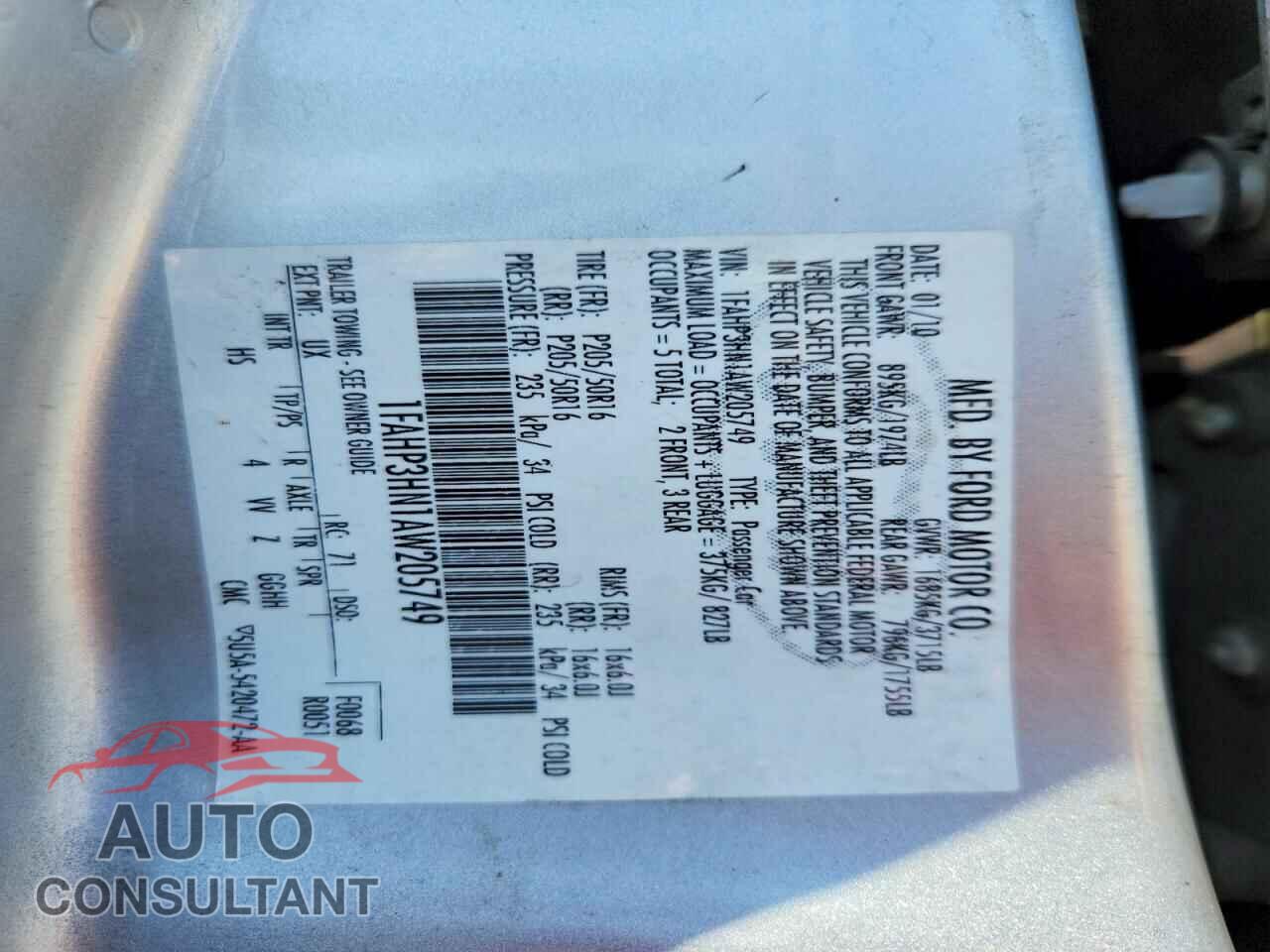 FORD FOCUS 2010 - 1FAHP3HN1AW205749