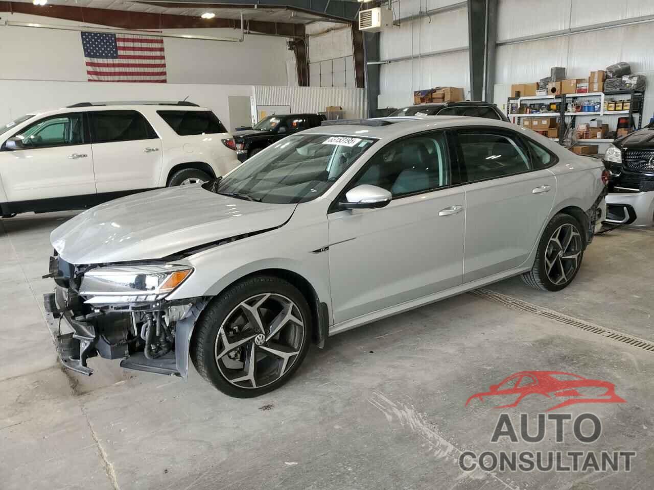 VOLKSWAGEN PASSAT 2020 - 1VWMA7A33LC024213