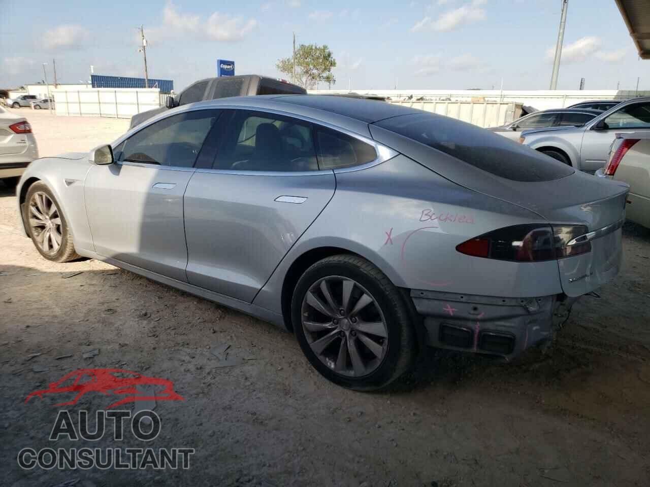 TESLA MODEL S 2016 - 5YJSA1E26GF147232