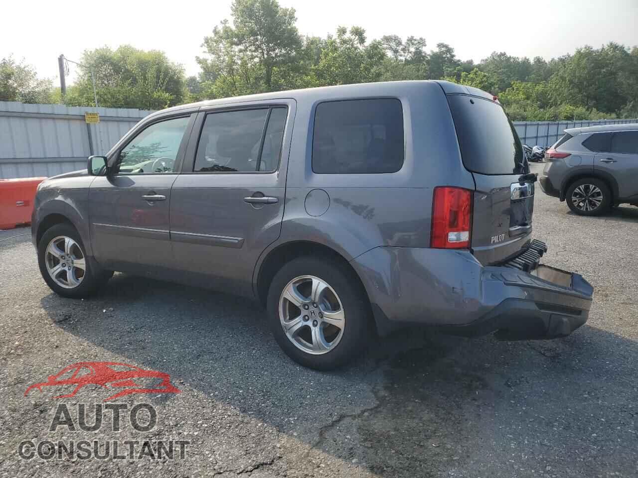 HONDA PILOT 2014 - 5FNYF4H50EB016748