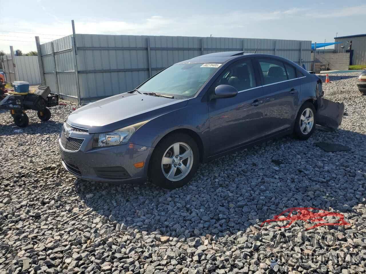 CHEVROLET CRUZE 2013 - 1G1PC5SB3D7240375
