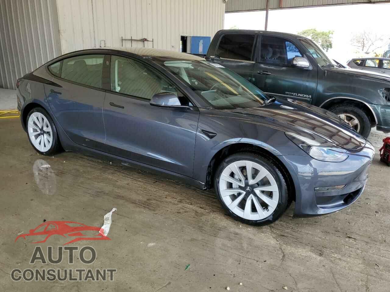 TESLA MODEL 3 2023 - 5YJ3E1EA2PF435927