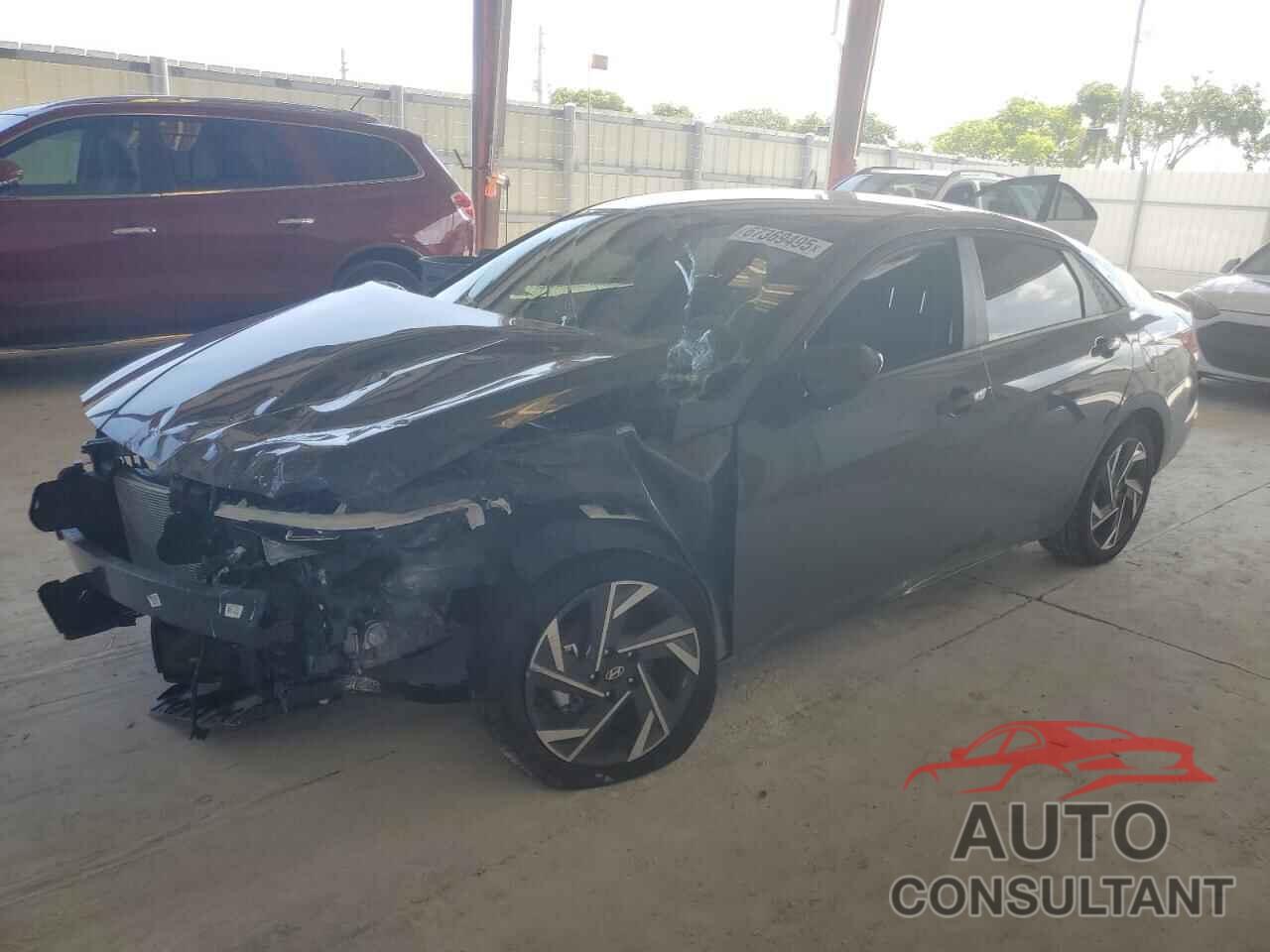 HYUNDAI ELANTRA 2025 - KMHLM4DG2SU999227
