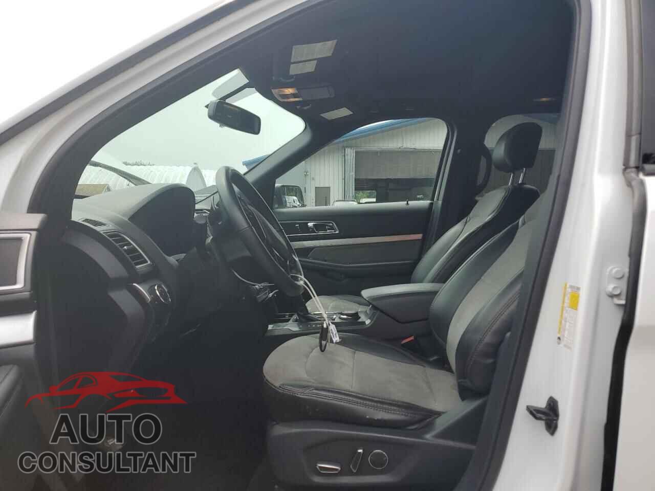 FORD EXPLORER 2017 - 1FM5K8D85HGE40518