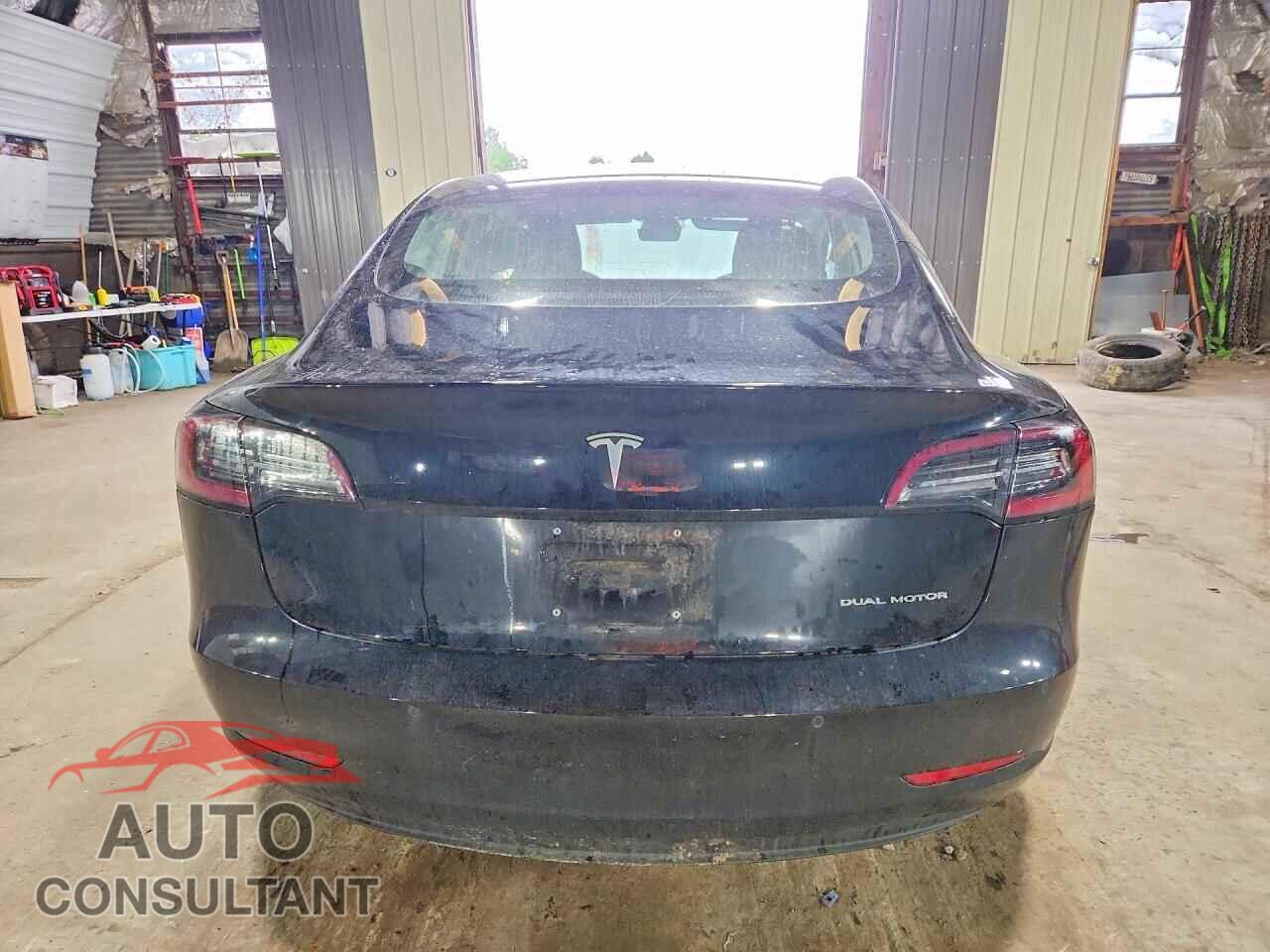 TESLA MODEL 3 2018 - 5YJ3E1EBXJF103220