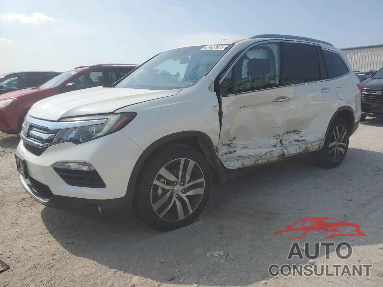 HONDA PILOT 2017 - 5FNYF6H09HB032550