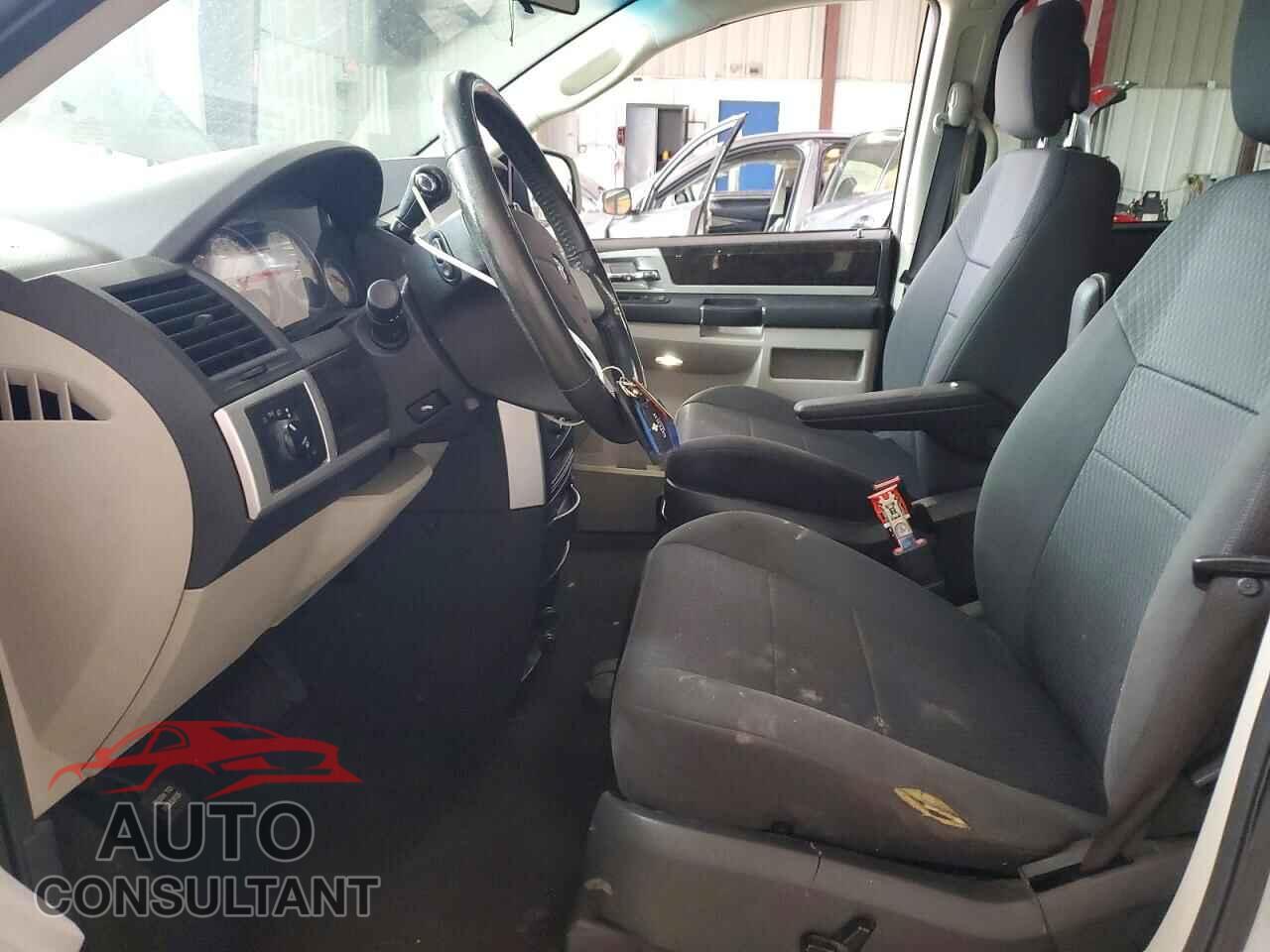 DODGE CARAVAN 2010 - 2D4RN5D18AR265638