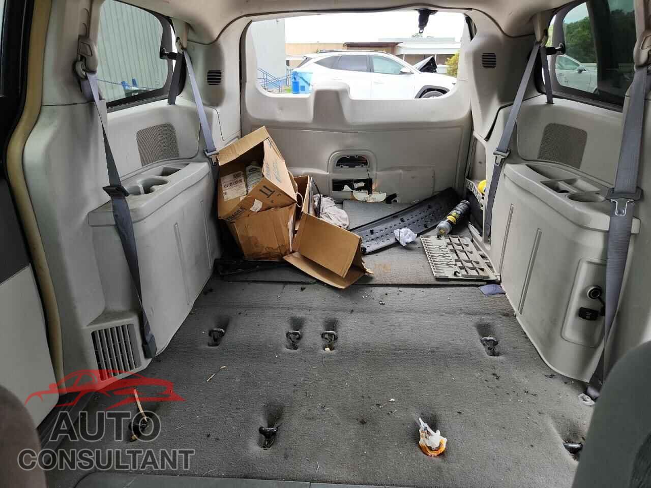 DODGE CARAVAN 2010 - 2D4RN5DX2AR135357
