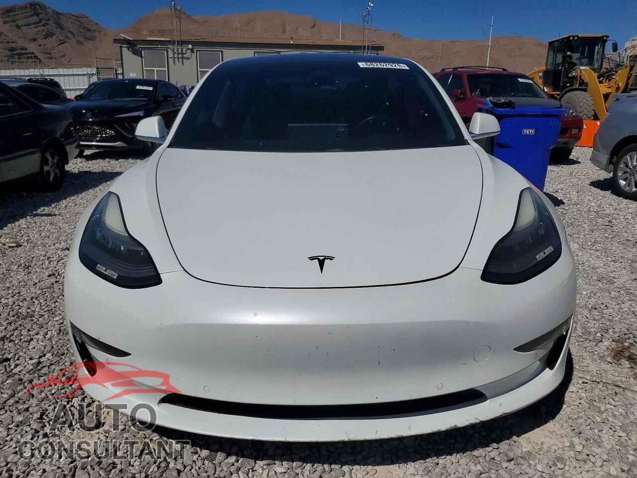 TESLA MODEL 3 2018 - 5YJ3E1EA4JF044298