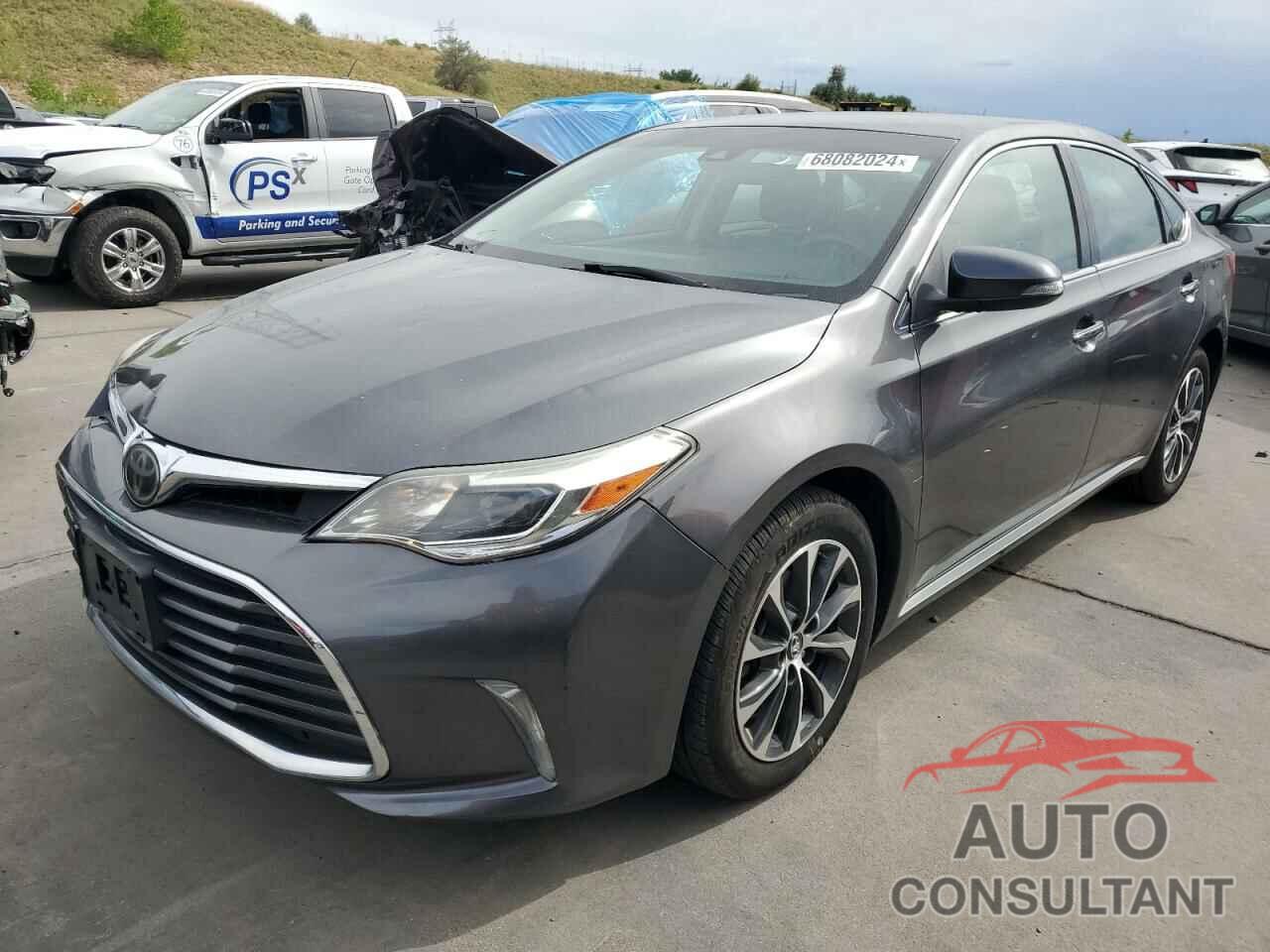 TOYOTA AVALON 2018 - 4T1BK1EB1JU288748