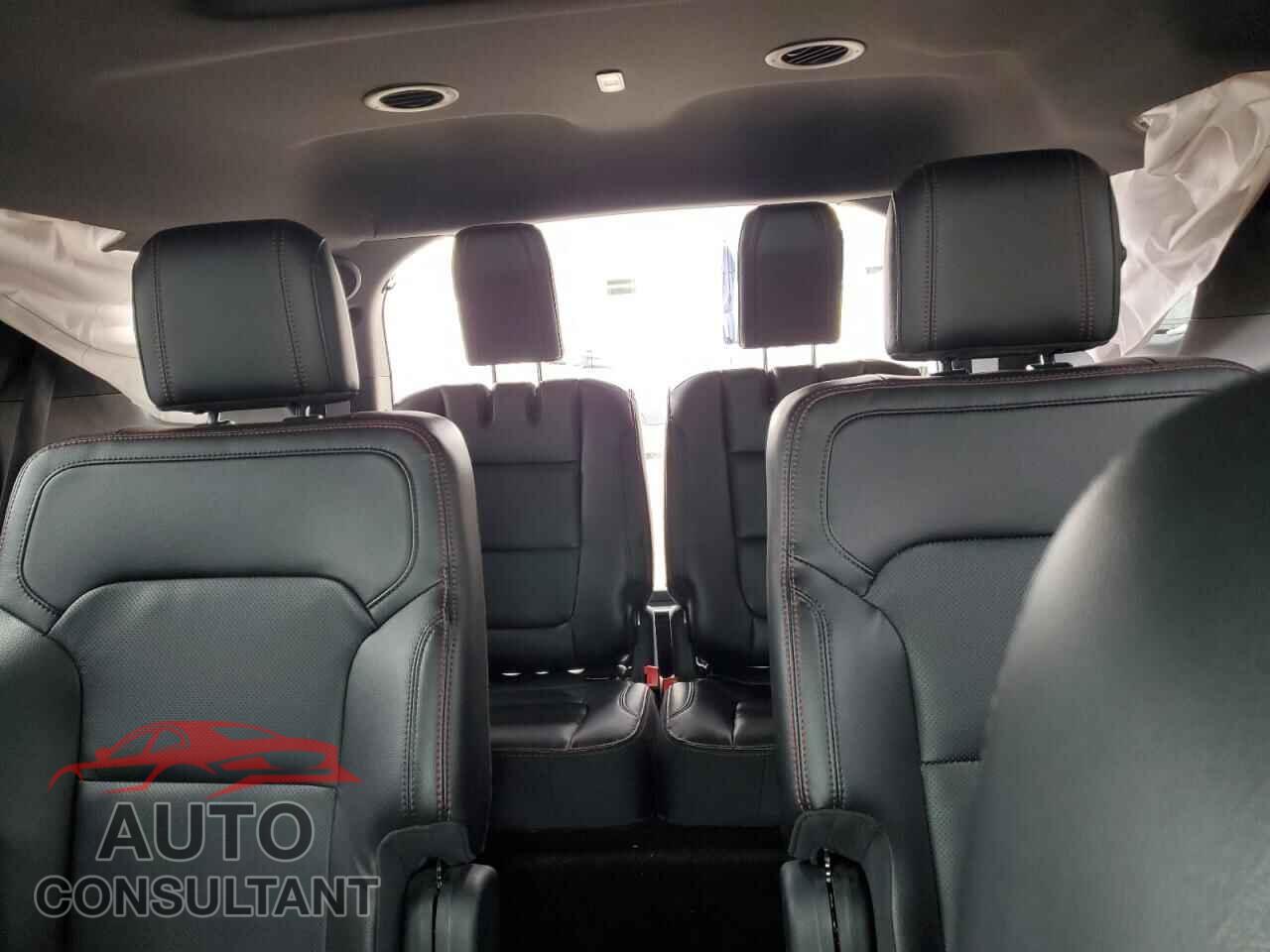 FORD EXPLORER 2018 - 1FM5K8GT6JGB44901