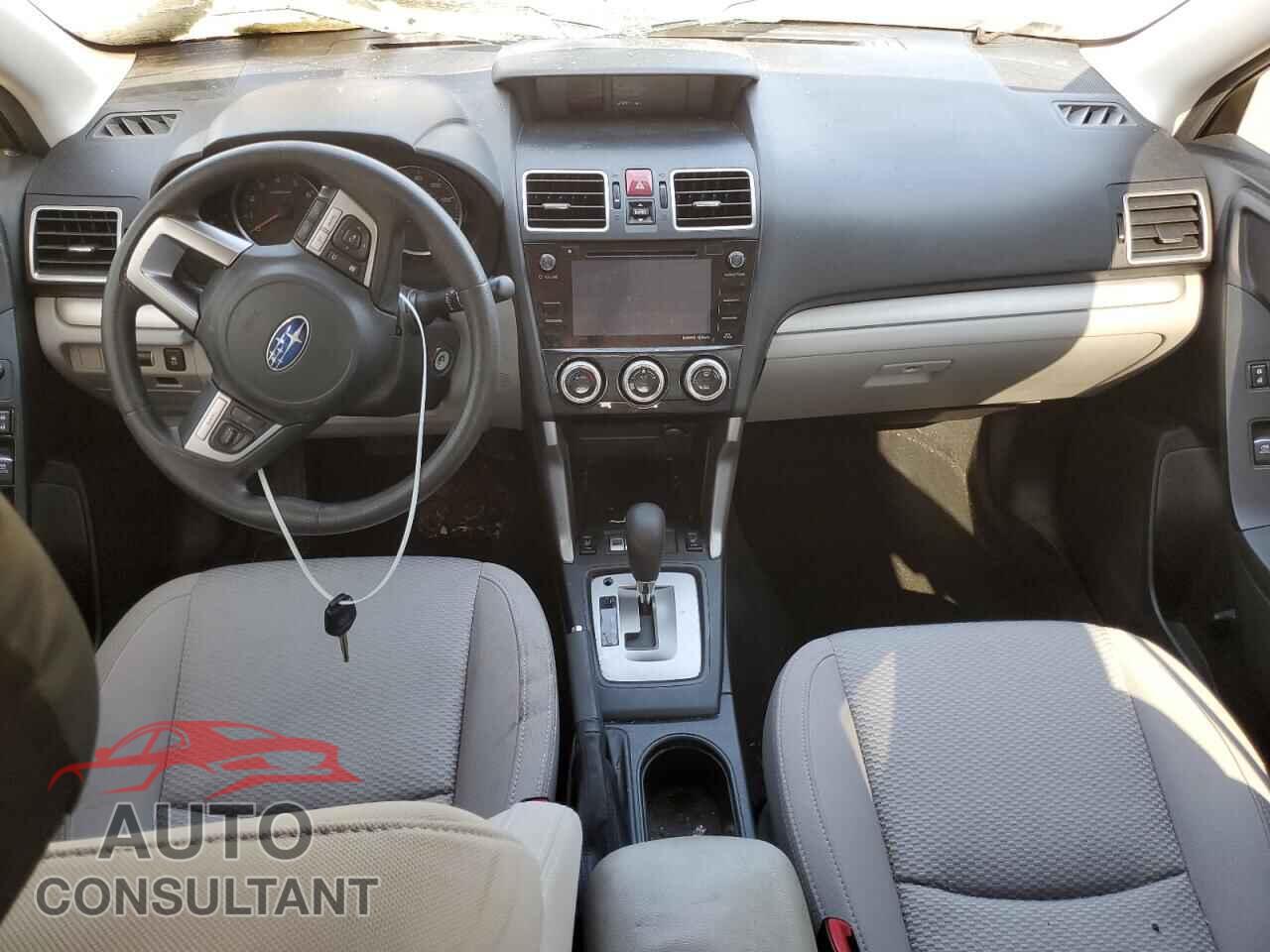 SUBARU FORESTER 2017 - JF2SJAEC5HH414601