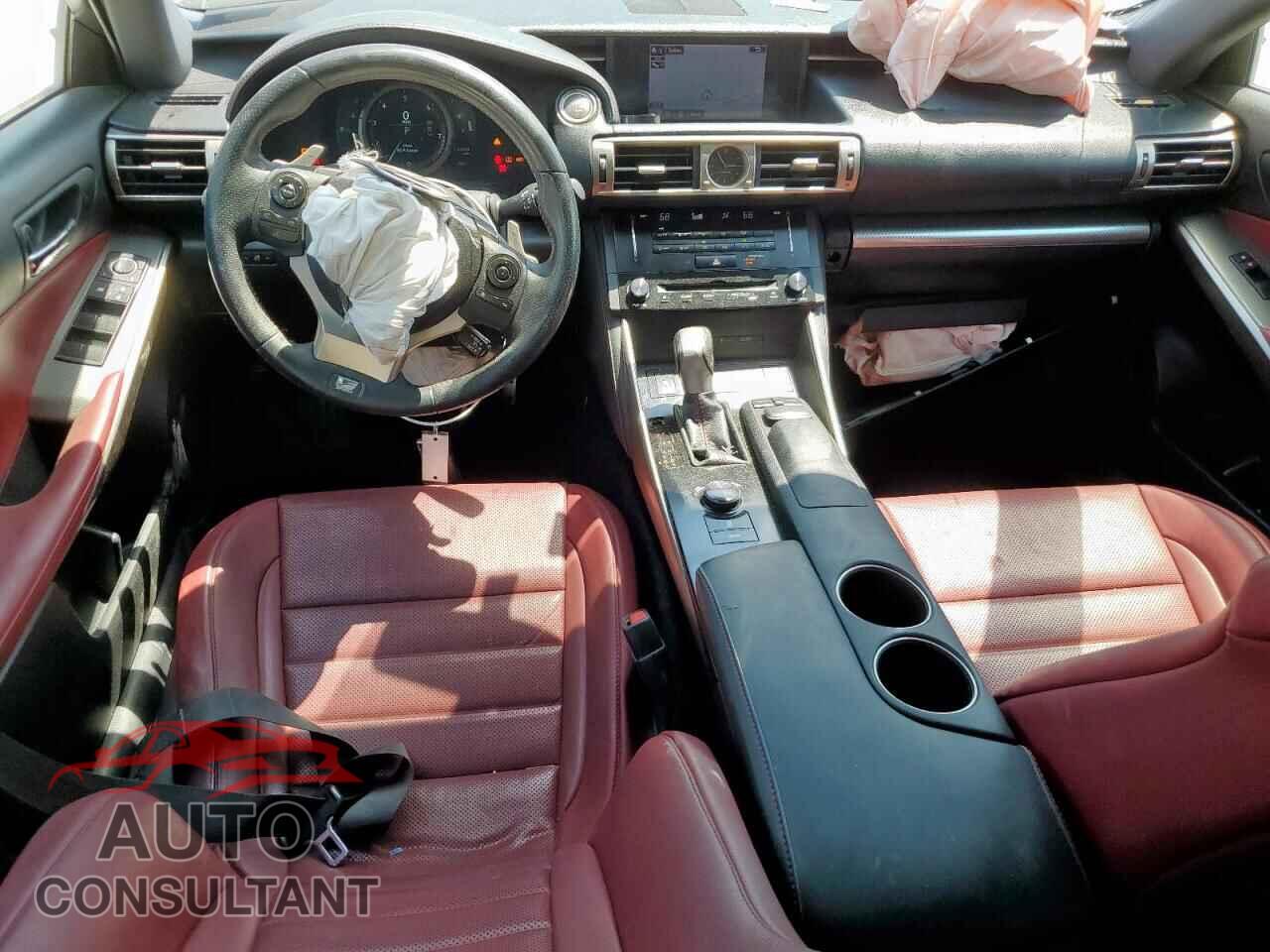 LEXUS IS 2014 - JTHBE1D29E5013043