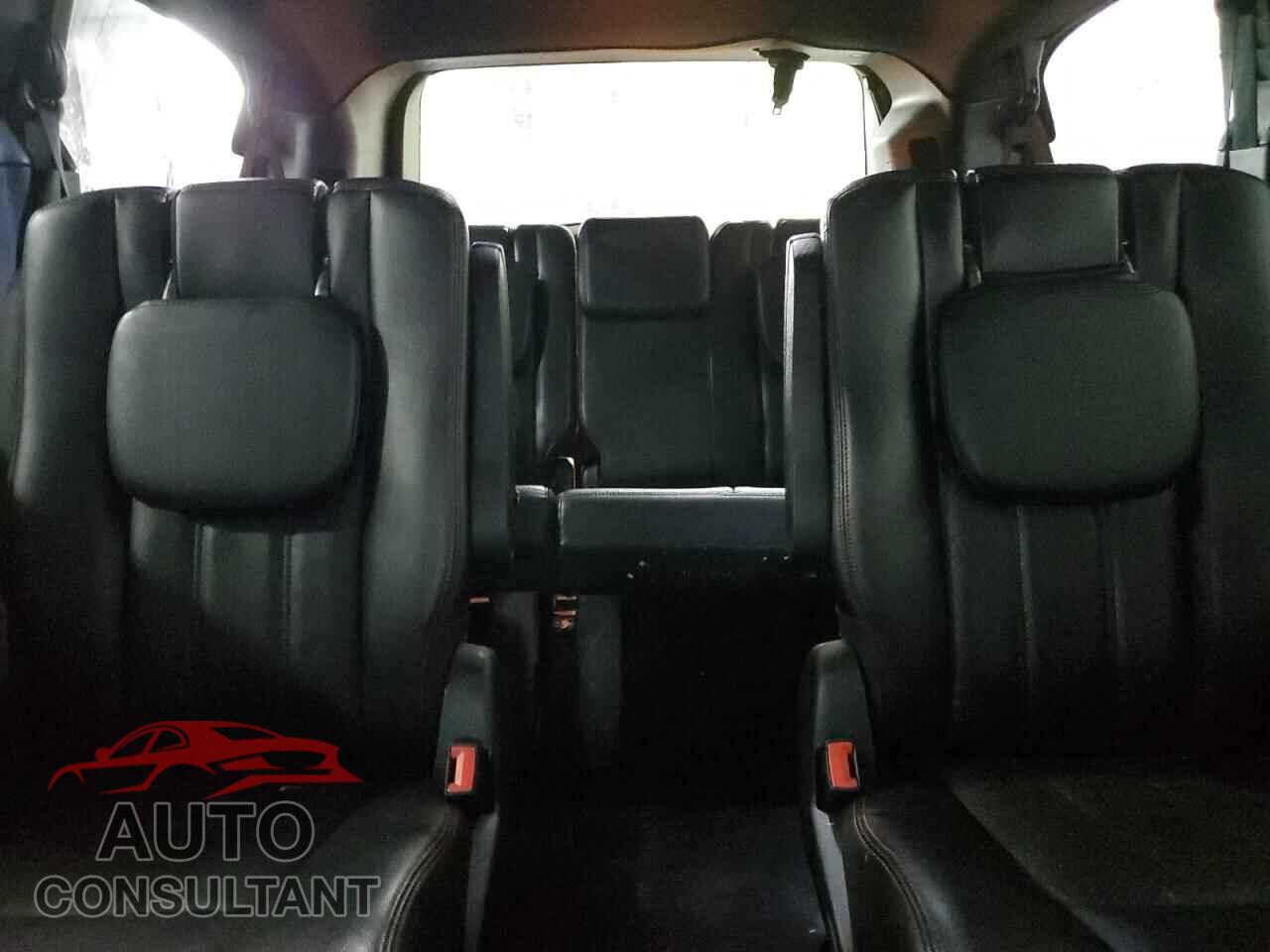 DODGE CARAVAN 2011 - 2D4RN7DG5BR697444