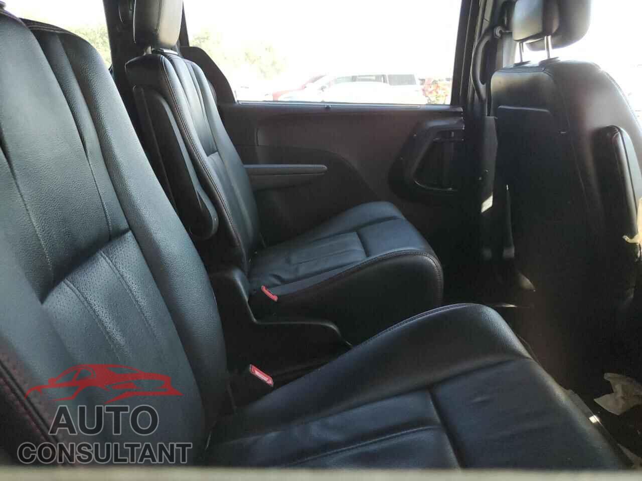 DODGE CARAVAN 2015 - 2C4RDGEG7FR683582