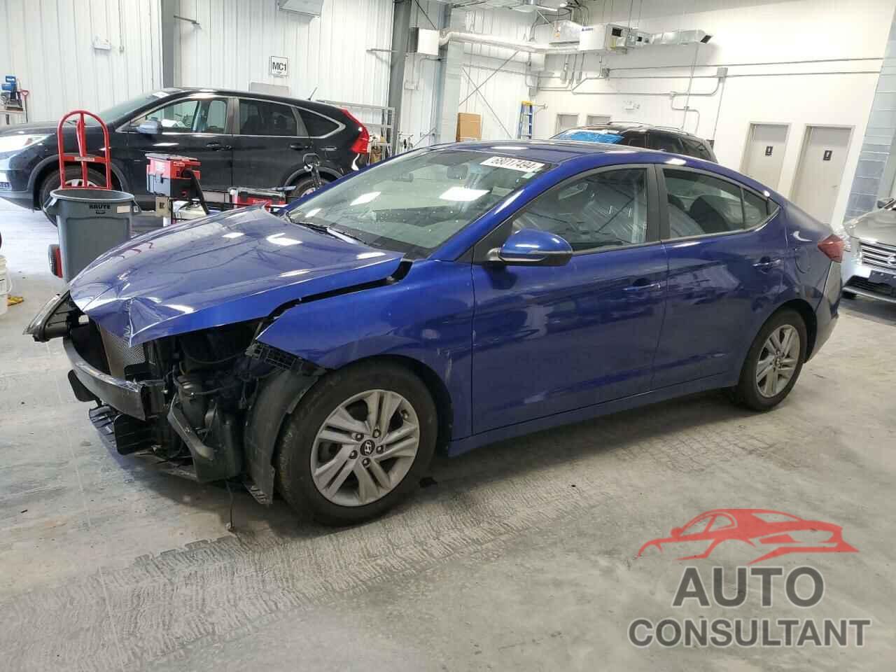 HYUNDAI ELANTRA 2019 - KMHD84LF4KU855194