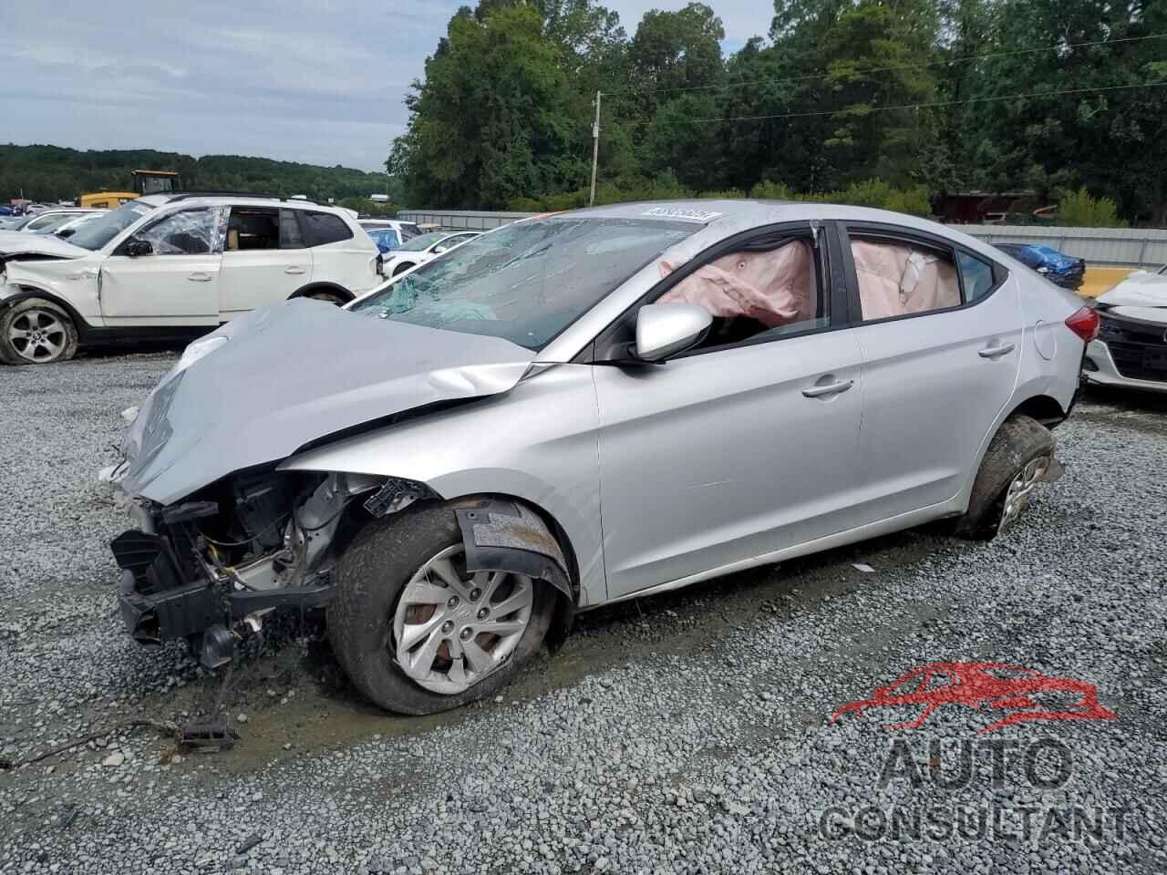 HYUNDAI ELANTRA 2018 - 5NPD74LF7JH388790