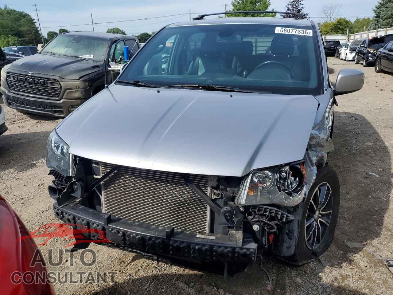 DODGE CARAVAN 2019 - 2C4RDGEG2KR630847