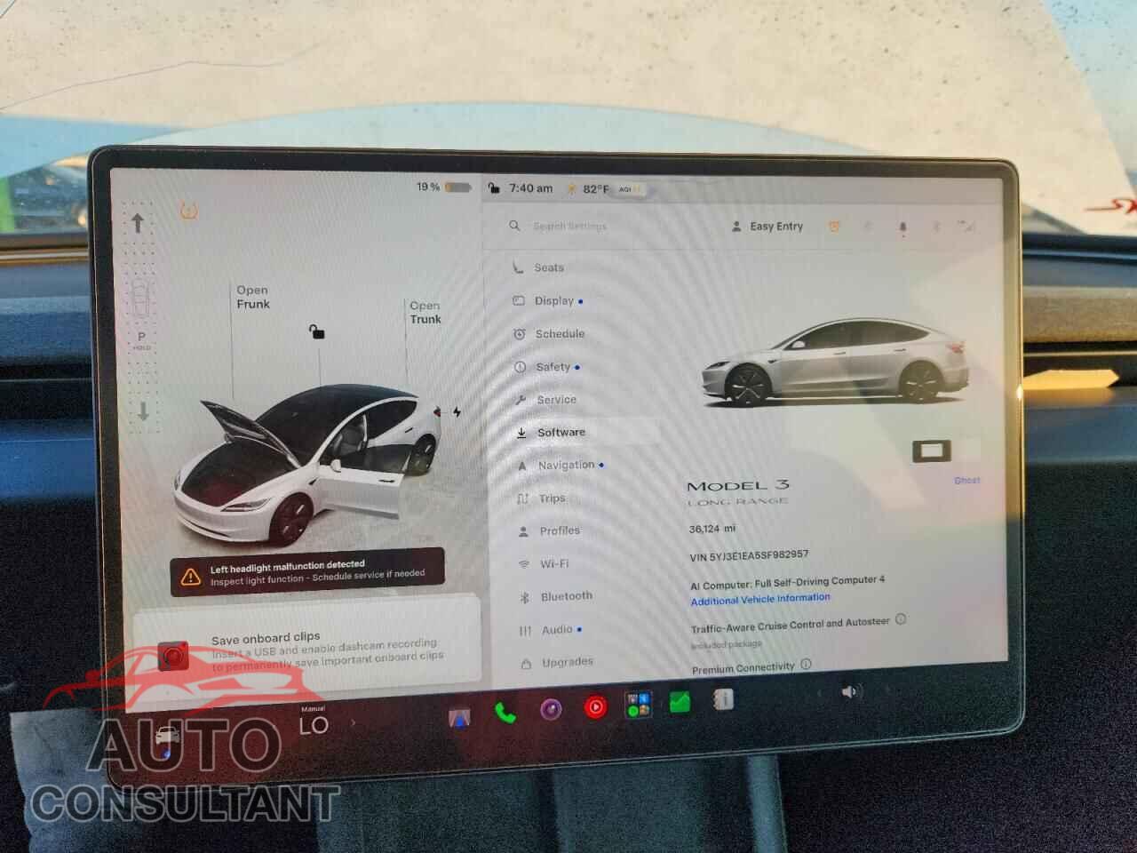 TESLA MODEL 3 2025 - 5YJ3E1EA5SF982957