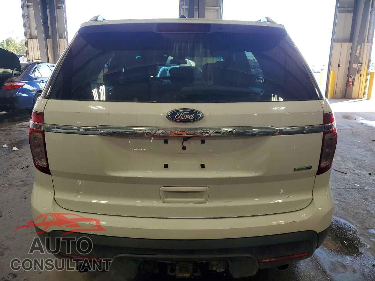 FORD EXPLORER 2015 - 1FM5K8B88FGA96635