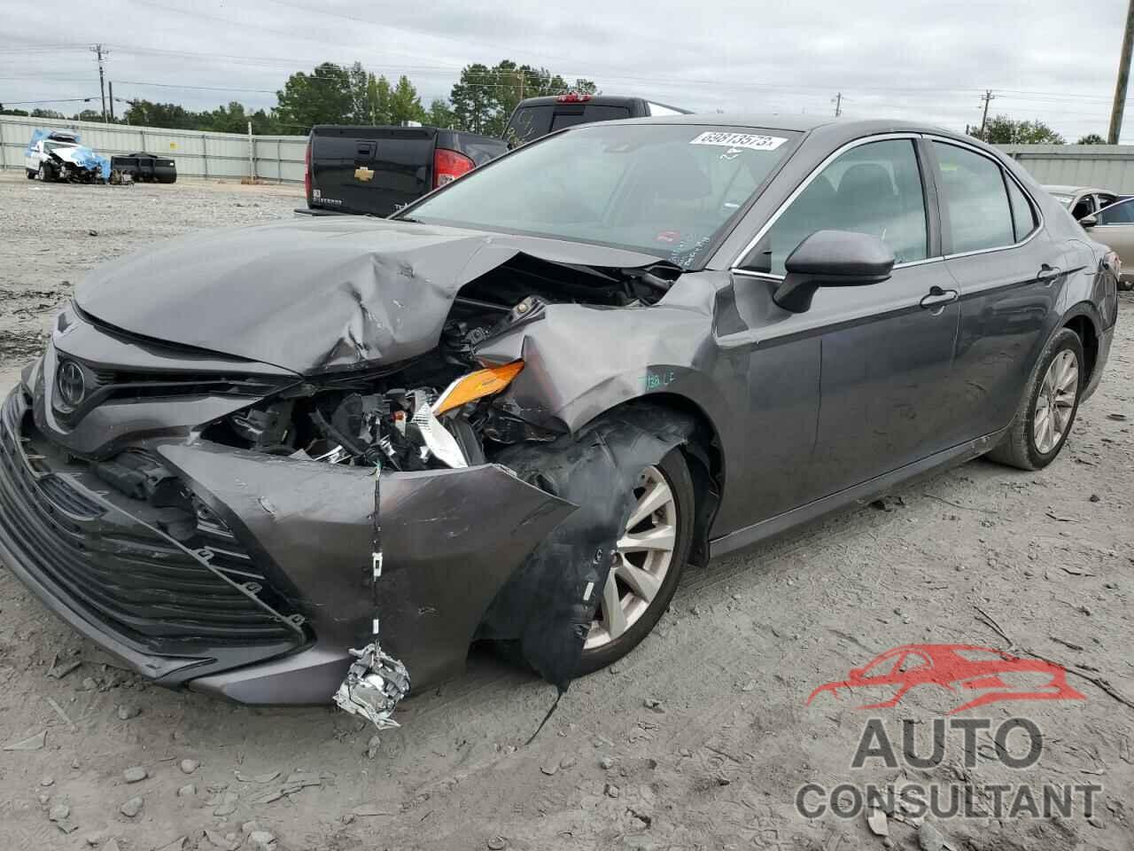 TOYOTA CAMRY 2018 - 4T1B11HK6JU632413