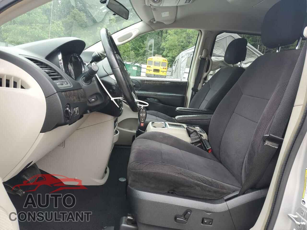 DODGE CARAVAN 2011 - 2D4RN5DG6BR660911