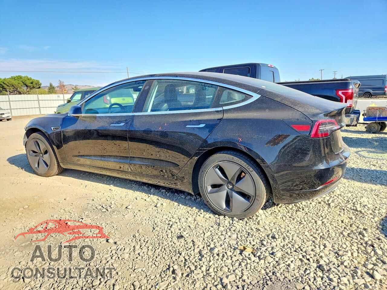 TESLA MODEL 3 2018 - 5YJ3E1EA5JF109191