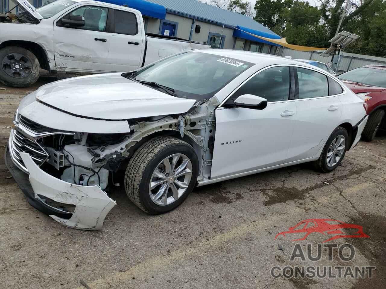 CHEVROLET MALIBU 2021 - 1G1ZD5ST5MF002094