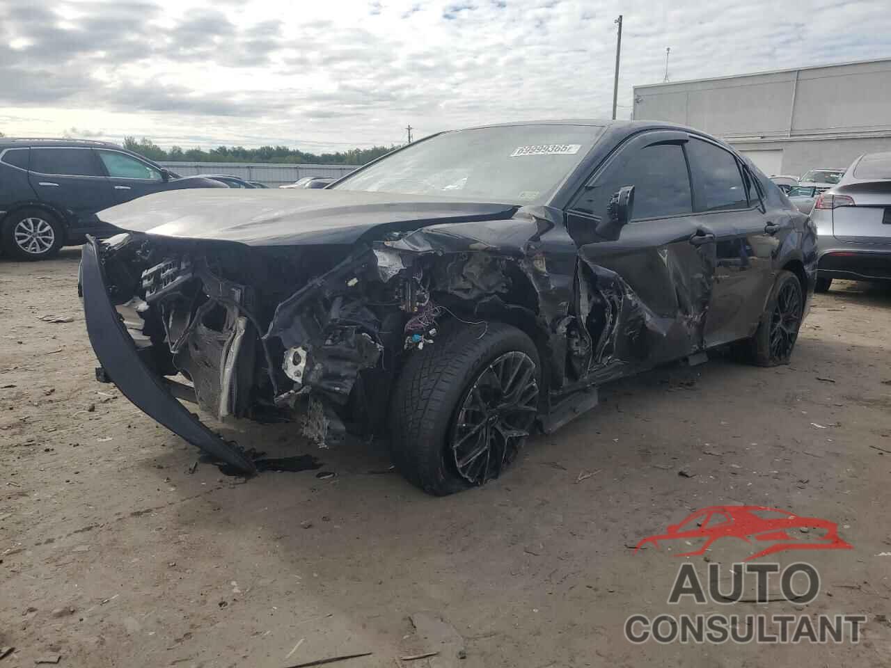 TOYOTA CAMRY 2018 - JTNB11HK2J3043932