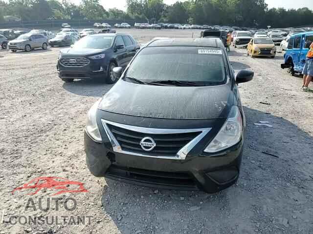NISSAN VERSA 2017 - 3N1CN7AP1HL857240