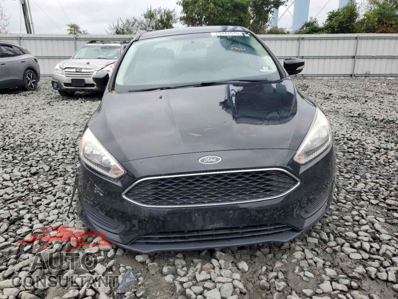 FORD FOCUS 2017 - 1FADP3F29HL305634