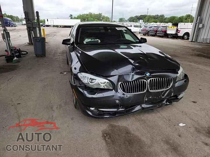 BMW 5 SERIES 2011 - WBAFR7C51BC608043