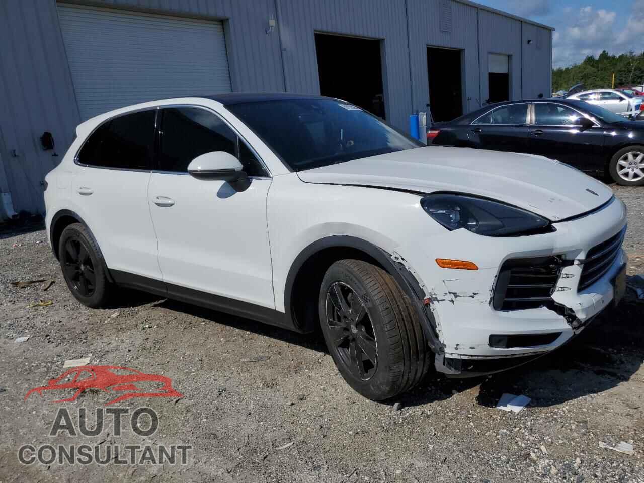 PORSCHE CAYENNE 2019 - WP1AA2AY3KDA09528