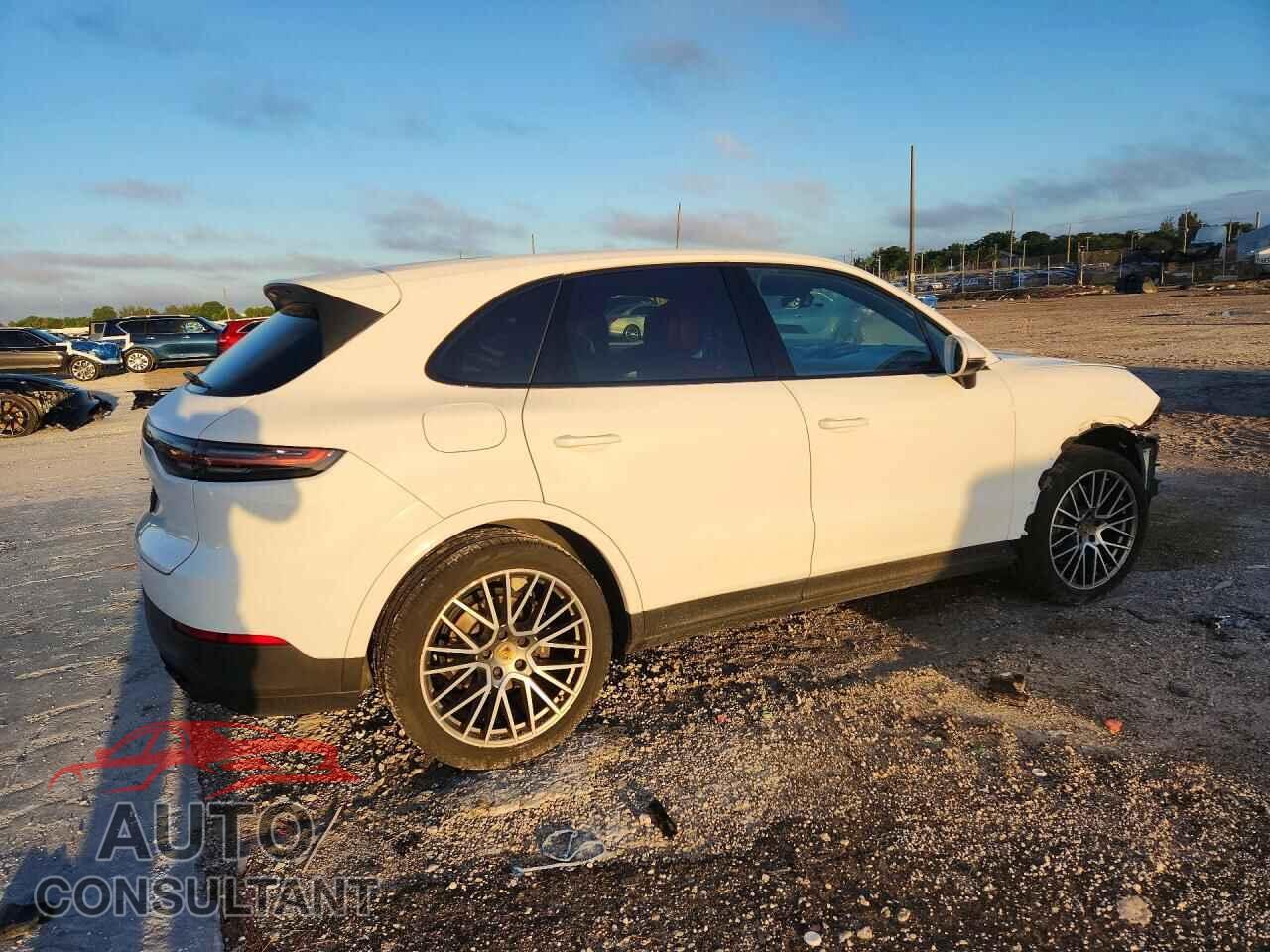 PORSCHE CAYENNE 2023 - WP1AA2AY9PDA02252