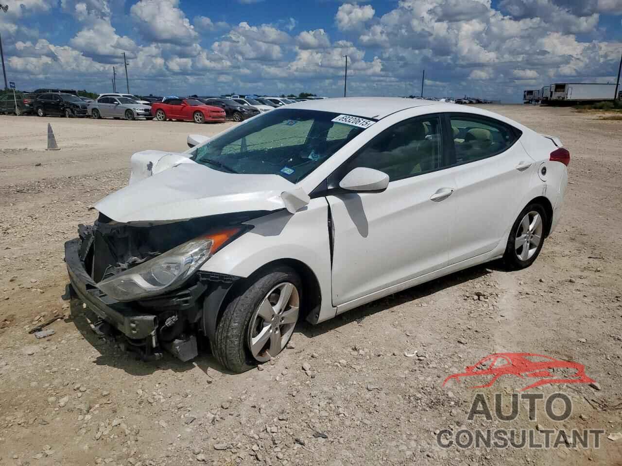 HYUNDAI ELANTRA 2013 - 5NPDH4AE3DH236758