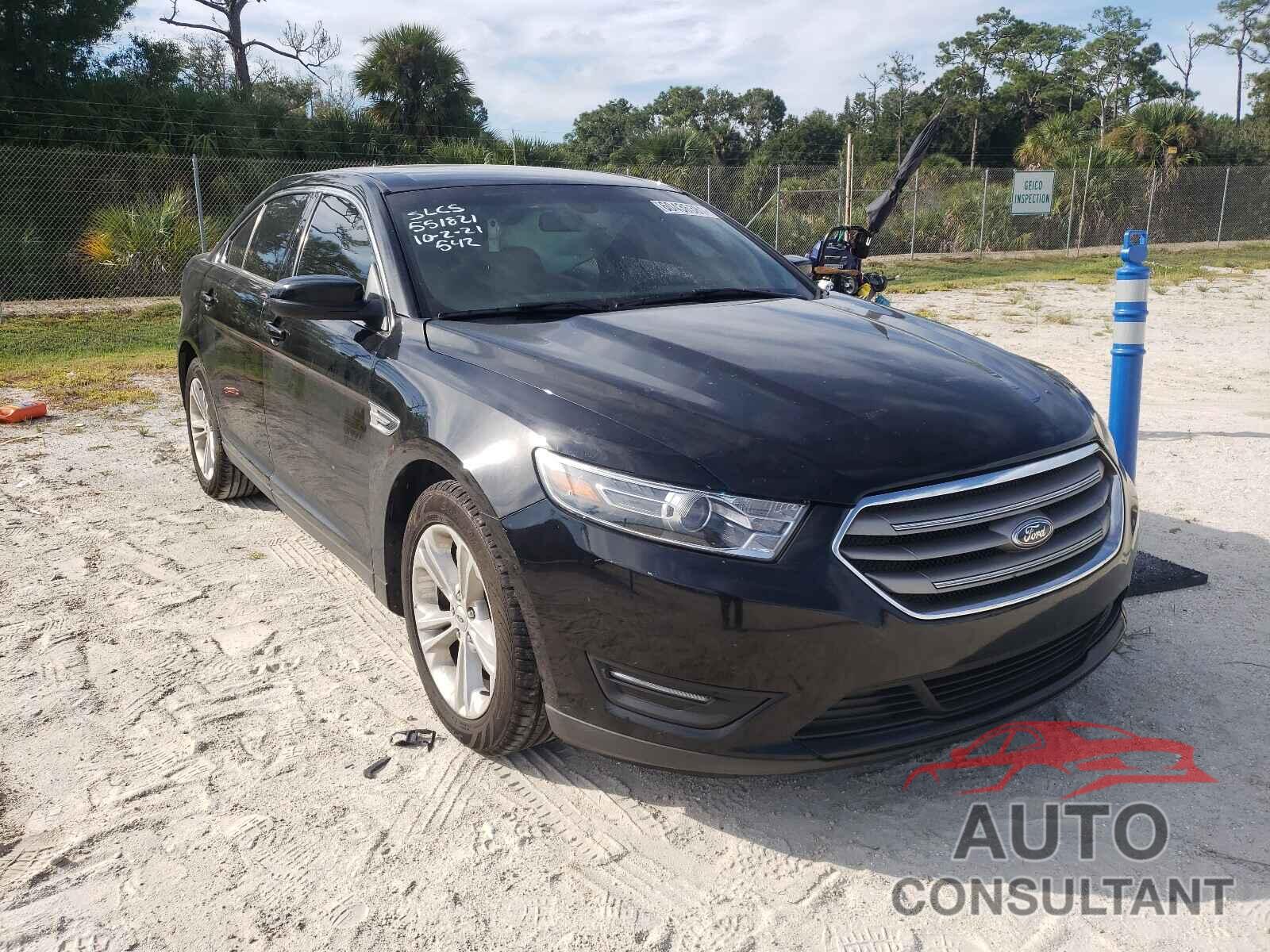 FORD TAURUS 2017 - 1FAHP2E86HG128650