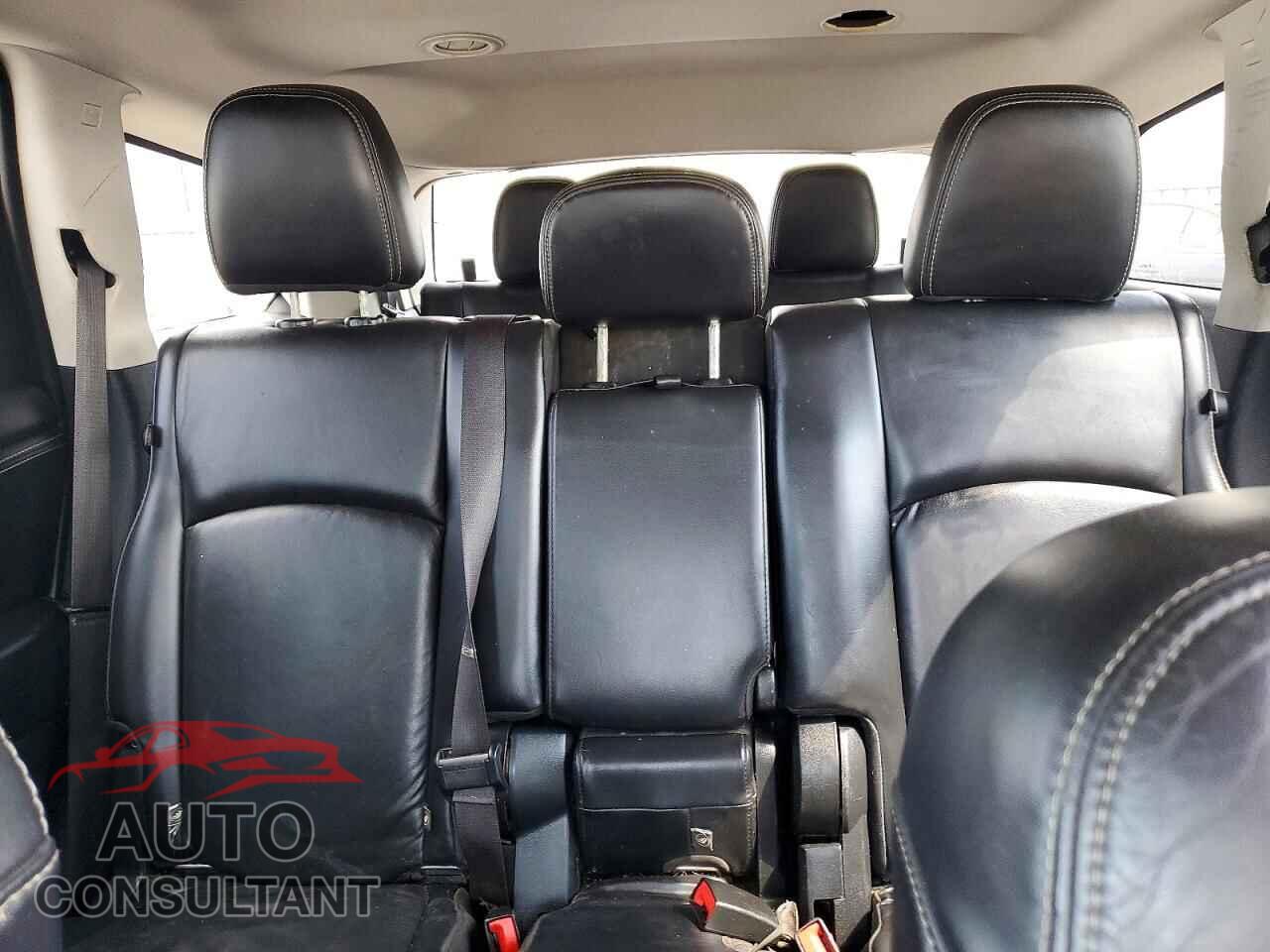 DODGE JOURNEY 2017 - 3C4PDDGG6HT623201