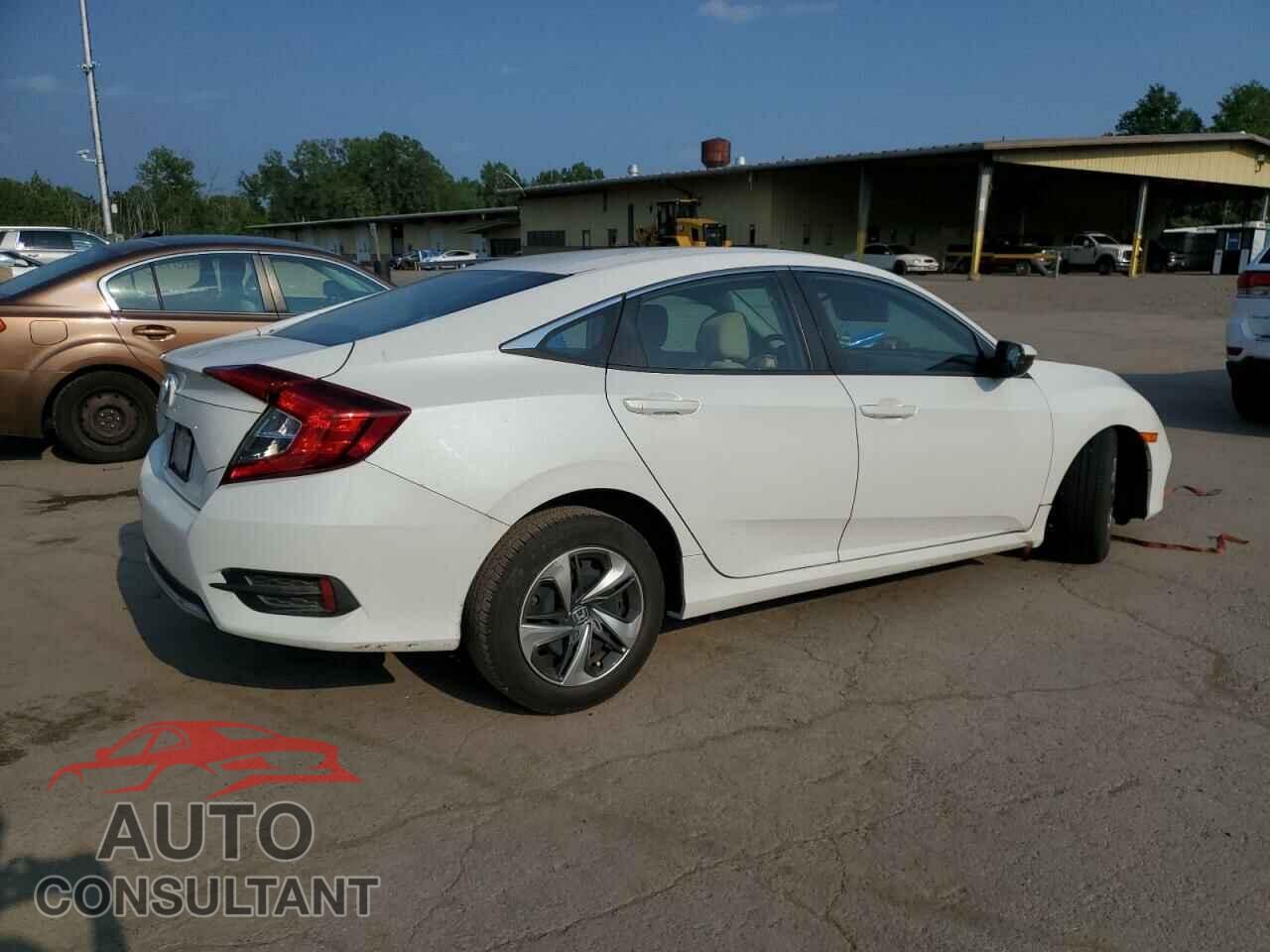 HONDA CIVIC 2019 - 2HGFC2F64KH510084