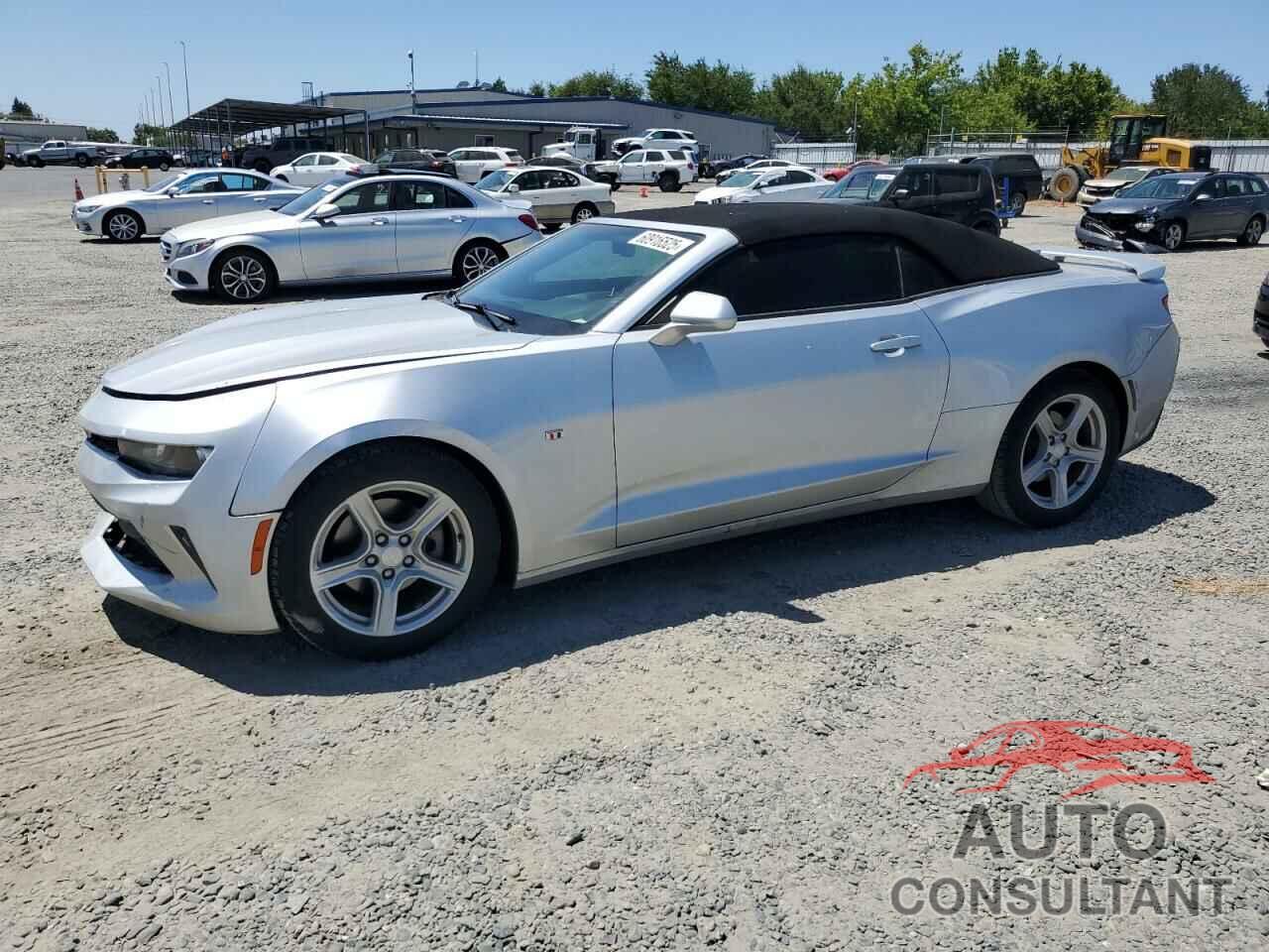CHEVROLET CAMARO 2018 - 1G1FB3DX6J0123146