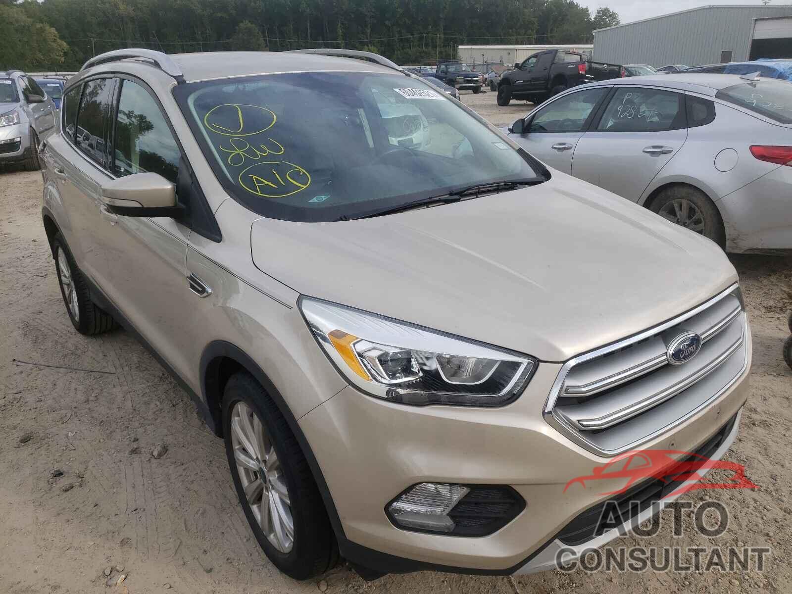 FORD ESCAPE 2017 - 1FMCU0JD1HUD16333