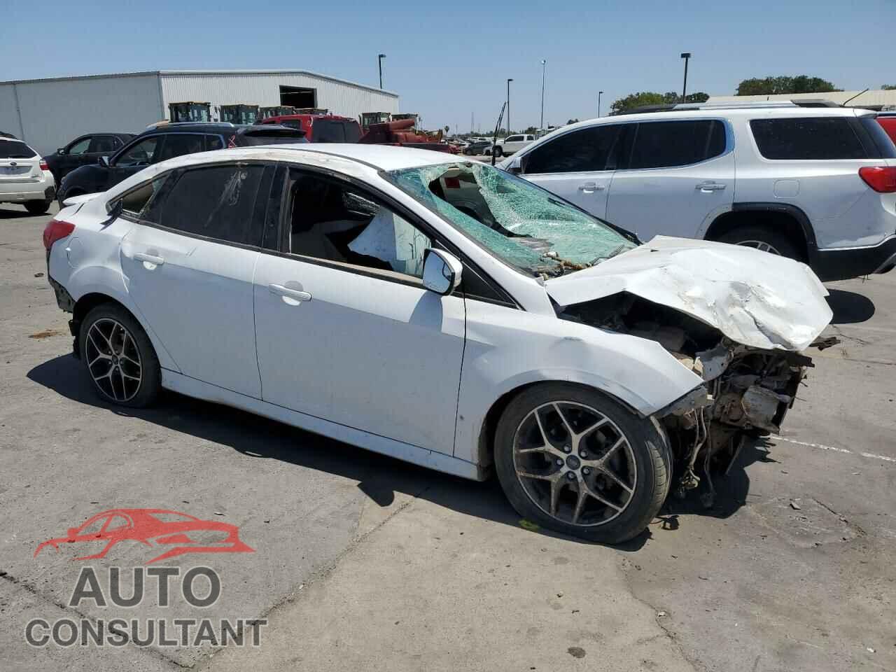 FORD FOCUS 2016 - 1FADP3F24GL282620