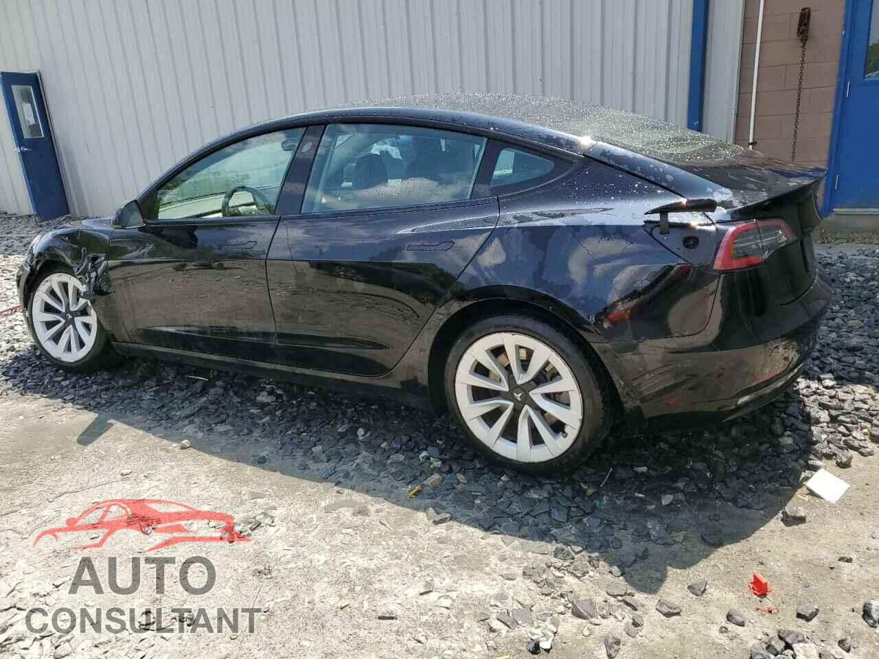 TESLA MODEL 3 2023 - 5YJ3E1EA7PF449693