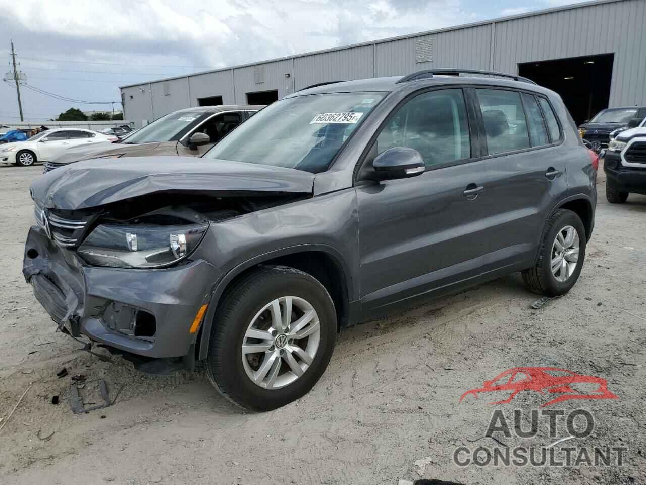 VOLKSWAGEN TIGUAN 2015 - WVGAV7AX0FW568180