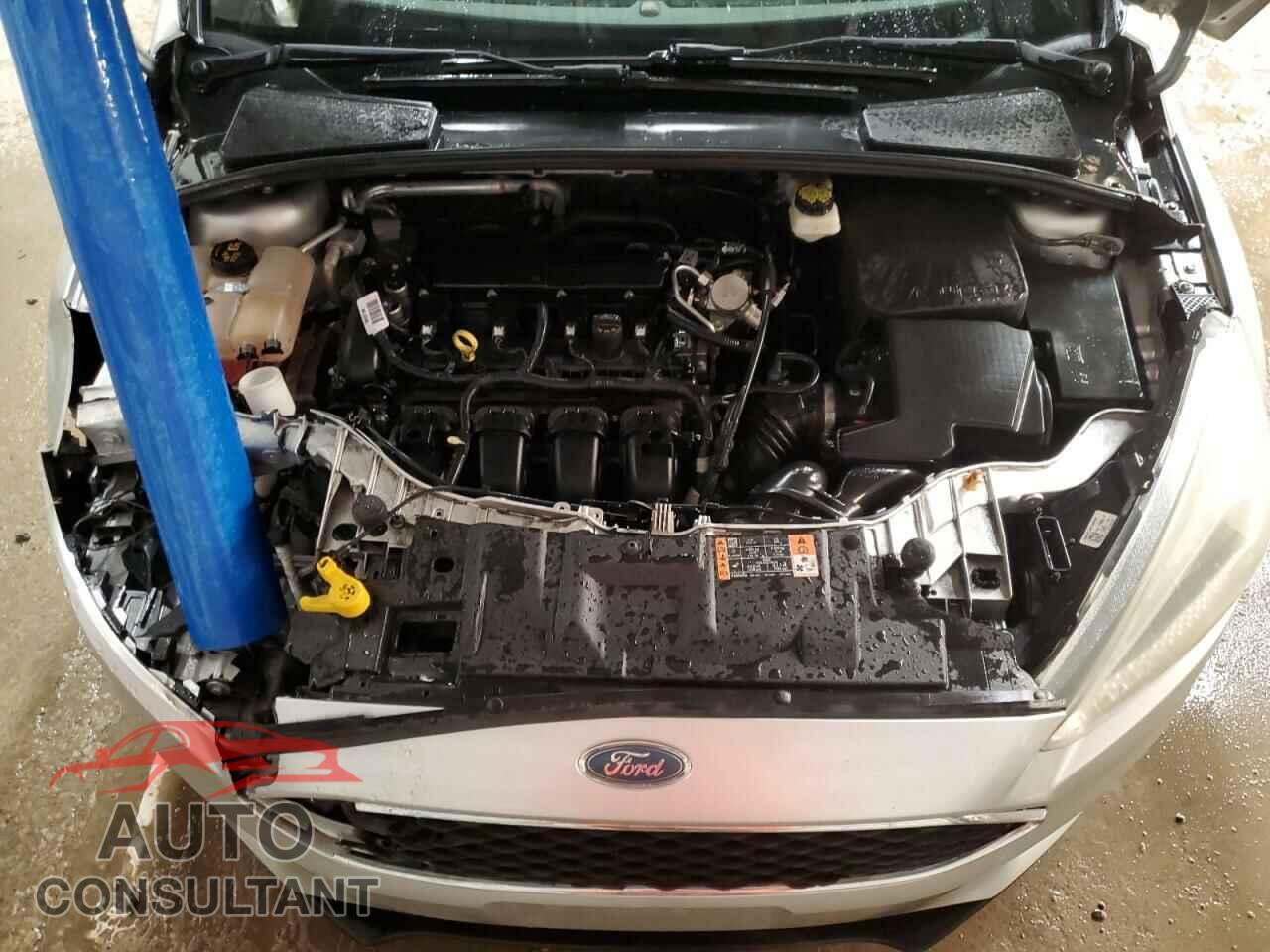 FORD FOCUS 2017 - 1FADP3F27HL286873