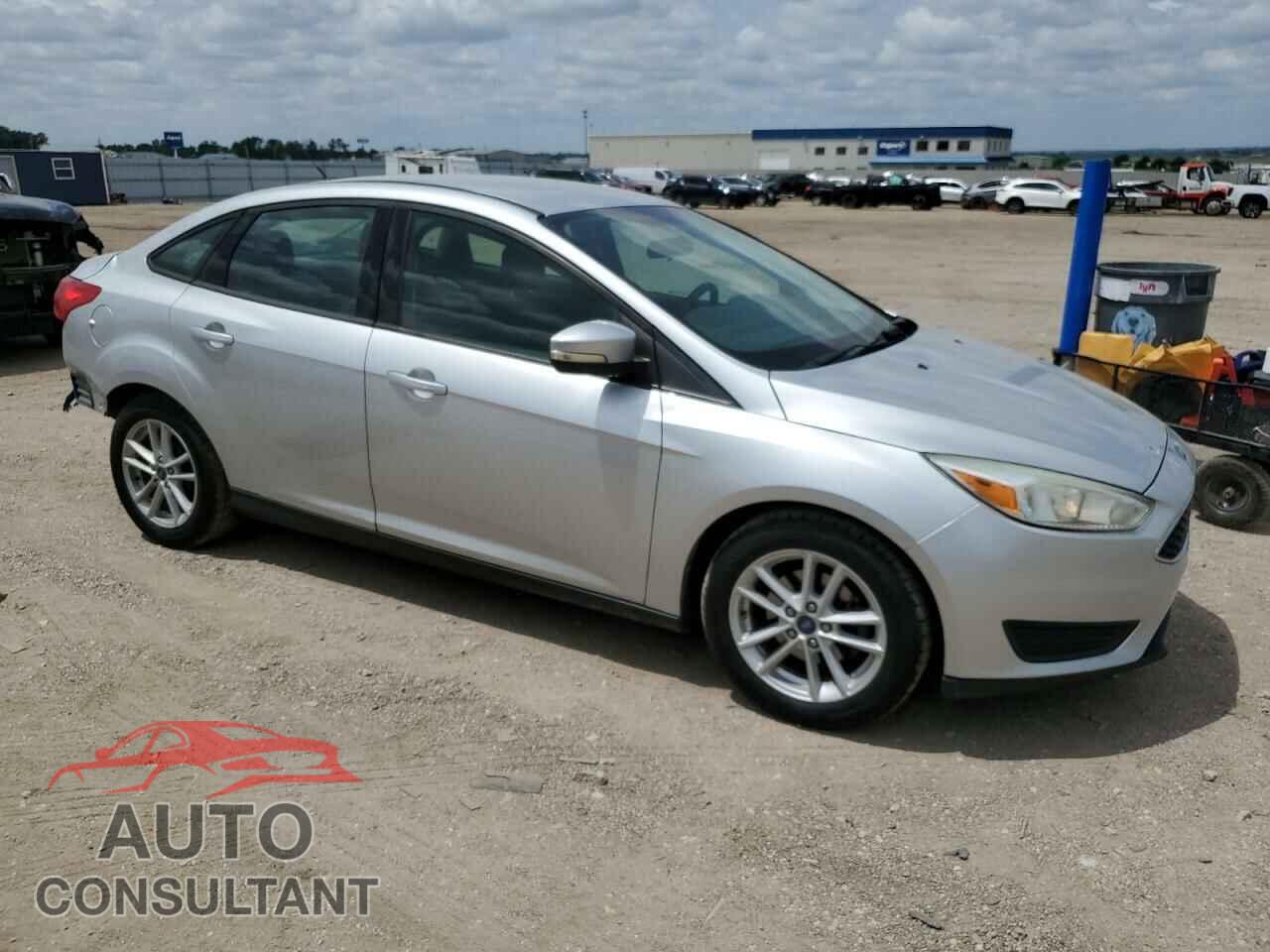 FORD FOCUS 2016 - 1FADP3F2XGL365517