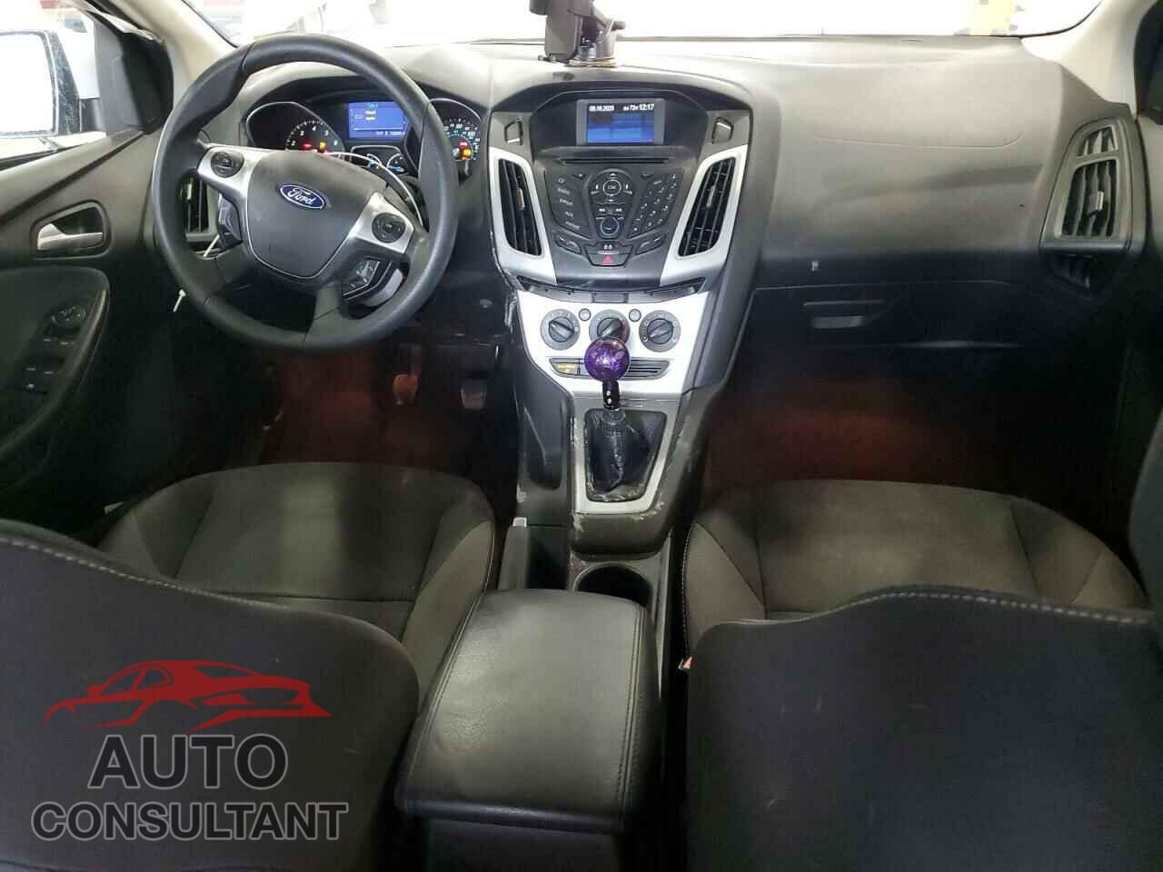FORD FOCUS 2012 - 1FAHP3F20CL451852