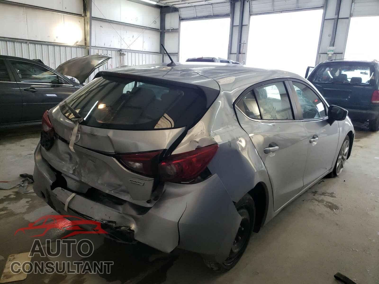 MAZDA 3 2017 - 3MZBN1L73HM112886