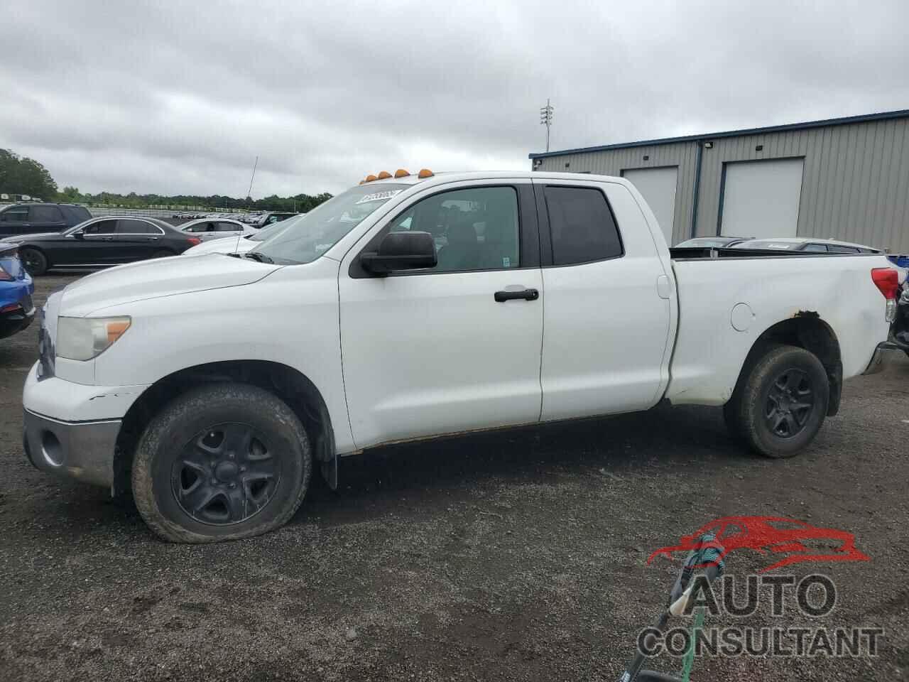 TOYOTA TUNDRA 2010 - 5TFUM5F14AX014561
