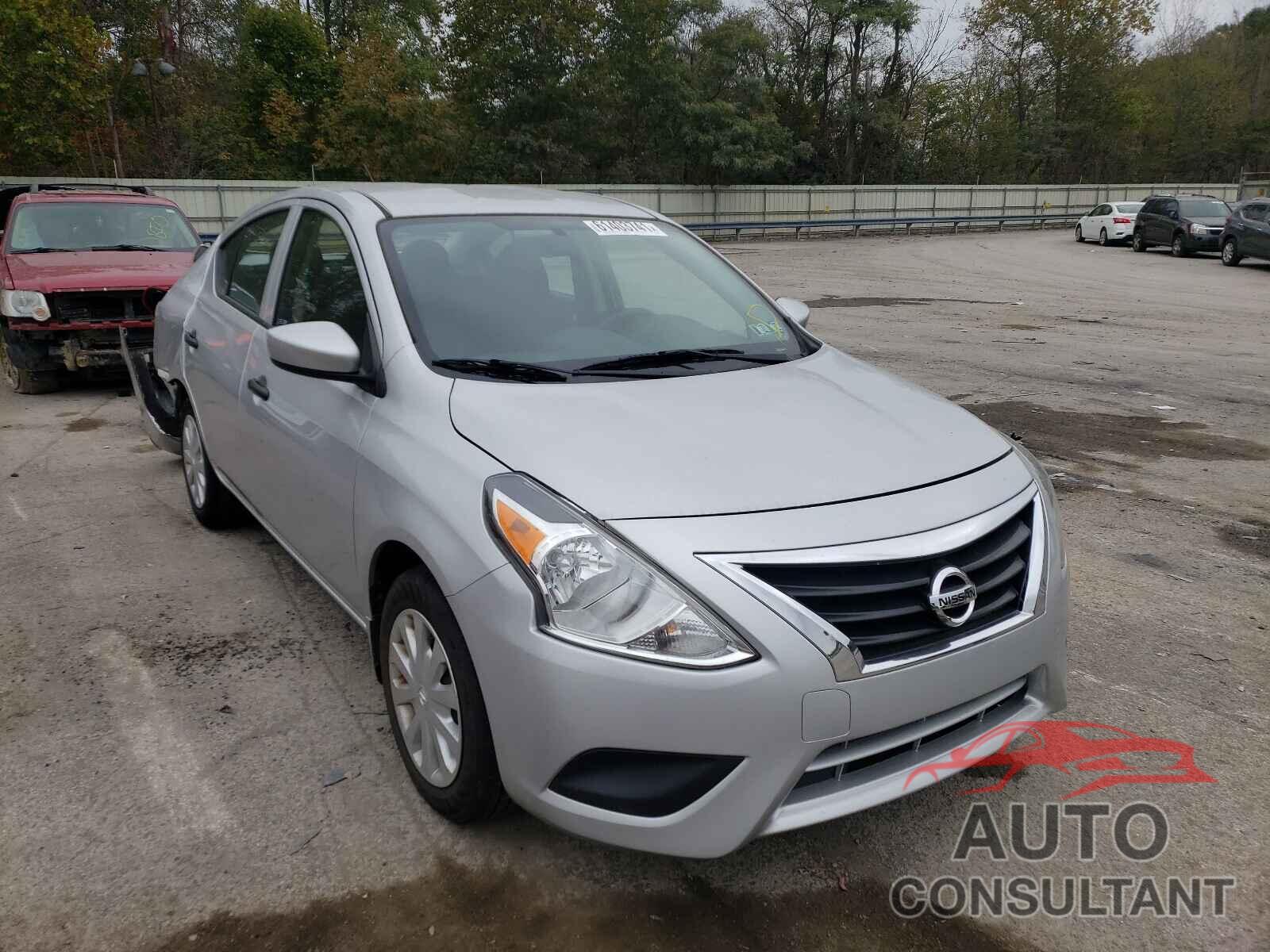 NISSAN VERSA 2017 - 3N1CN7AP0HL902801